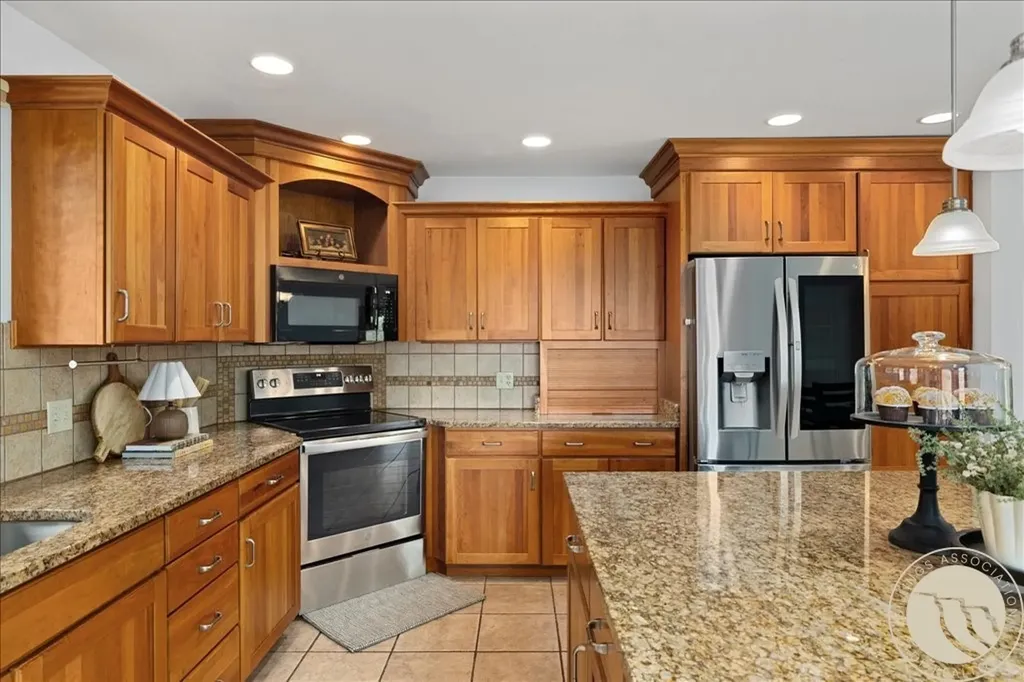 4690 Harvest Lane Billings MT 59106