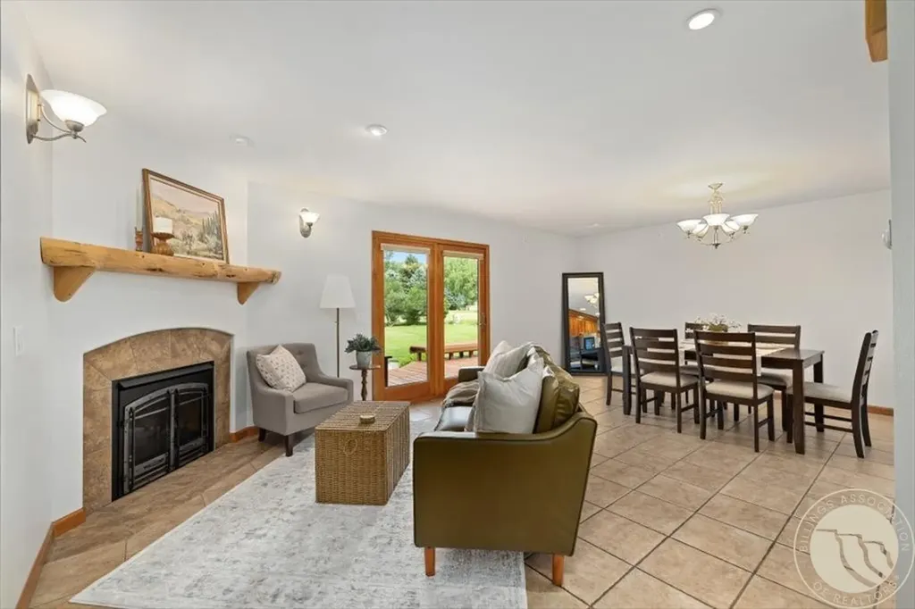 4690 Harvest Lane Billings MT 59106