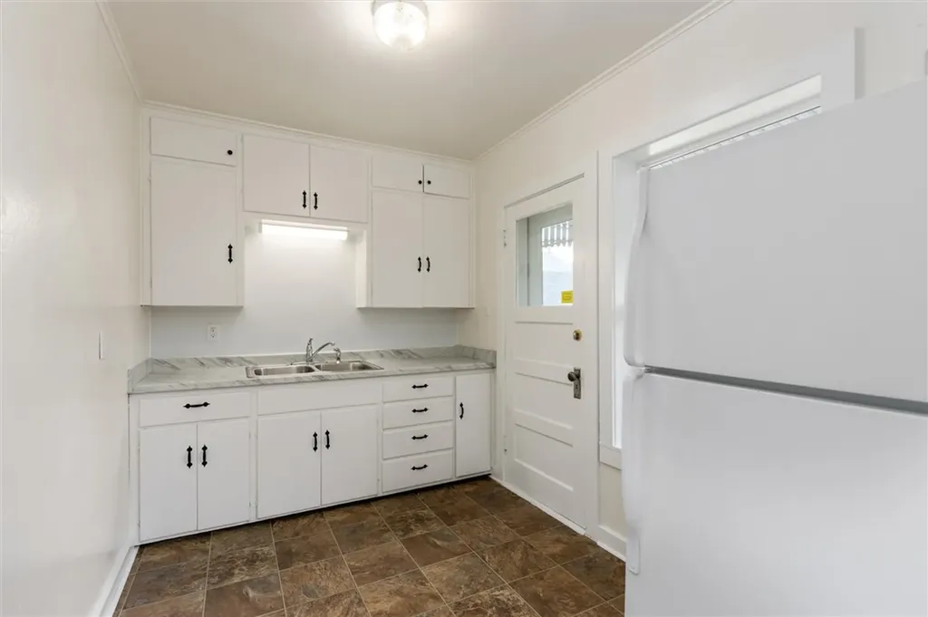 706 Cook Avenue Billings MT 59101