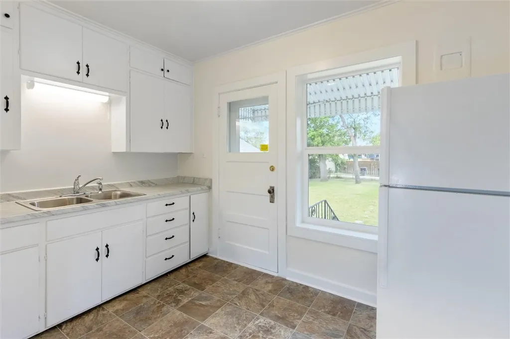 706 Cook Avenue Billings MT 59101