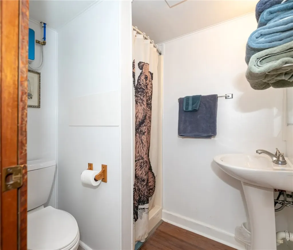 44 W Pike Avenue Columbus MT 59019