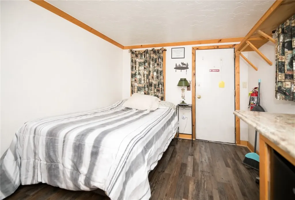 44 W Pike Avenue Columbus MT 59019