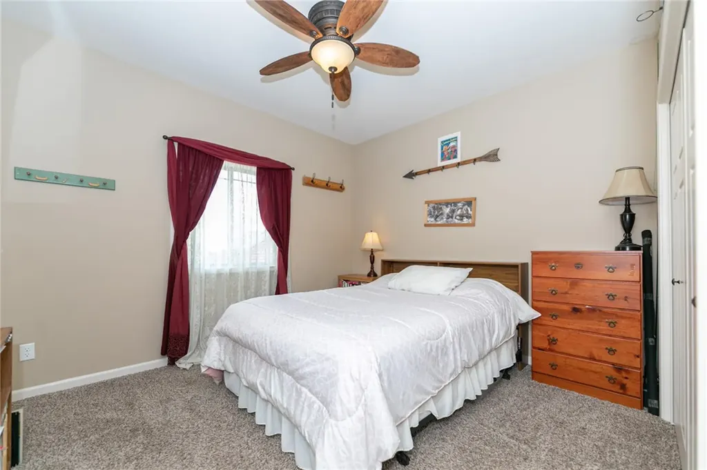 44 W Pike Avenue Columbus MT 59019