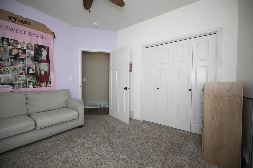 44 W Pike Avenue Columbus MT 59019