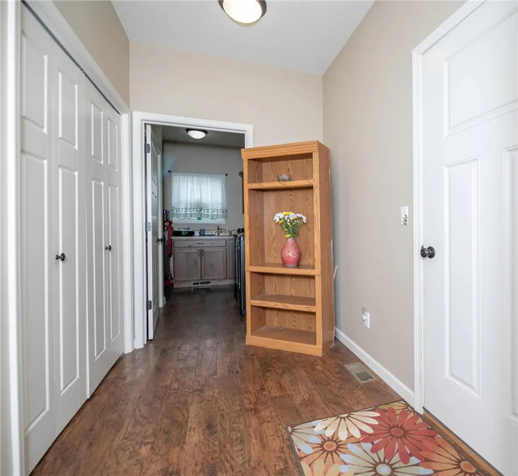 44 W Pike Avenue Columbus MT 59019