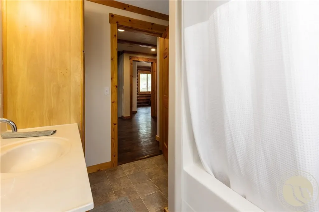 4336 Trailmaster Drive Billings MT 59101