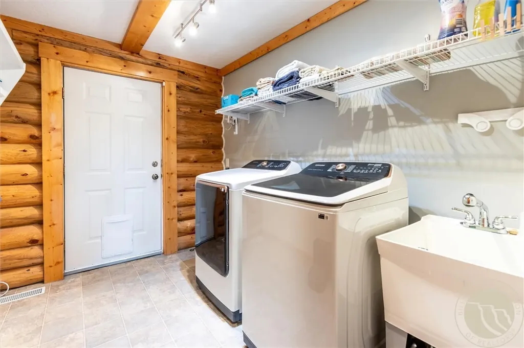 4336 Trailmaster Drive Billings MT 59101