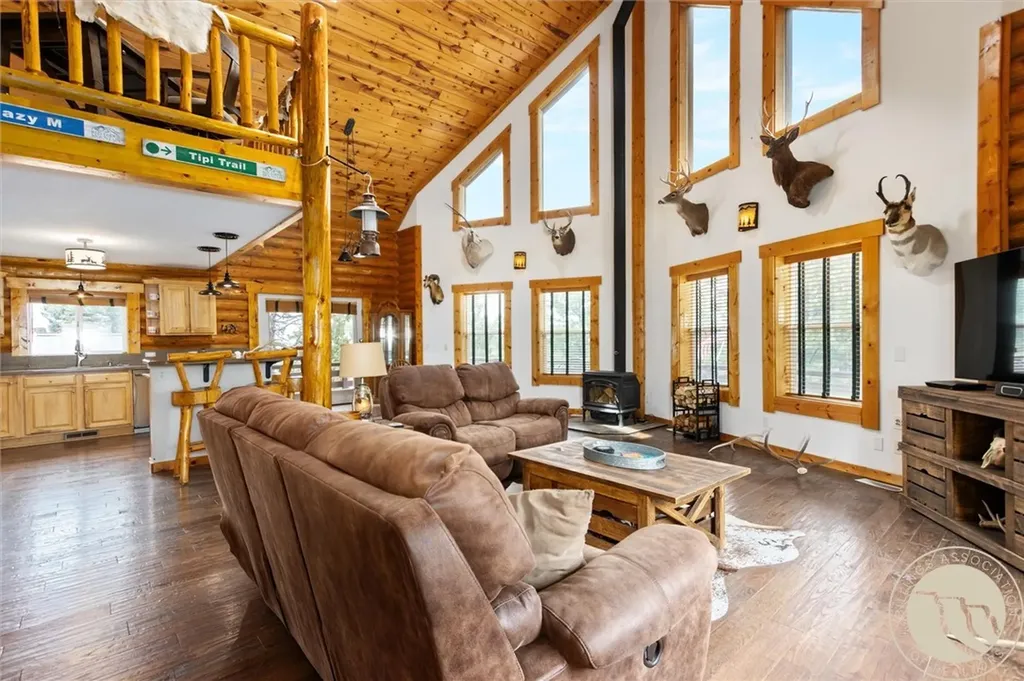 4336 Trailmaster Drive Billings MT 59101