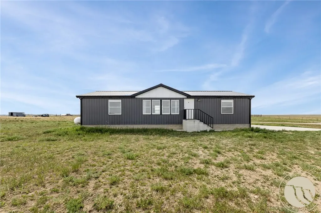 7460 Horsemans Way Shepherd MT 59079