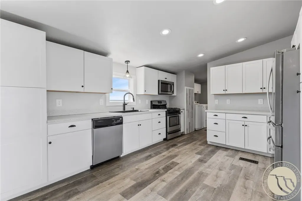 7460 Horsemans Way Shepherd MT 59079