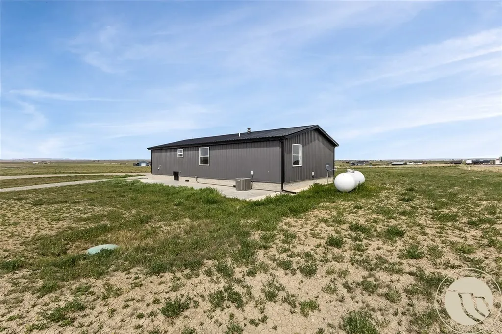7460 Horsemans Way Shepherd MT 59079