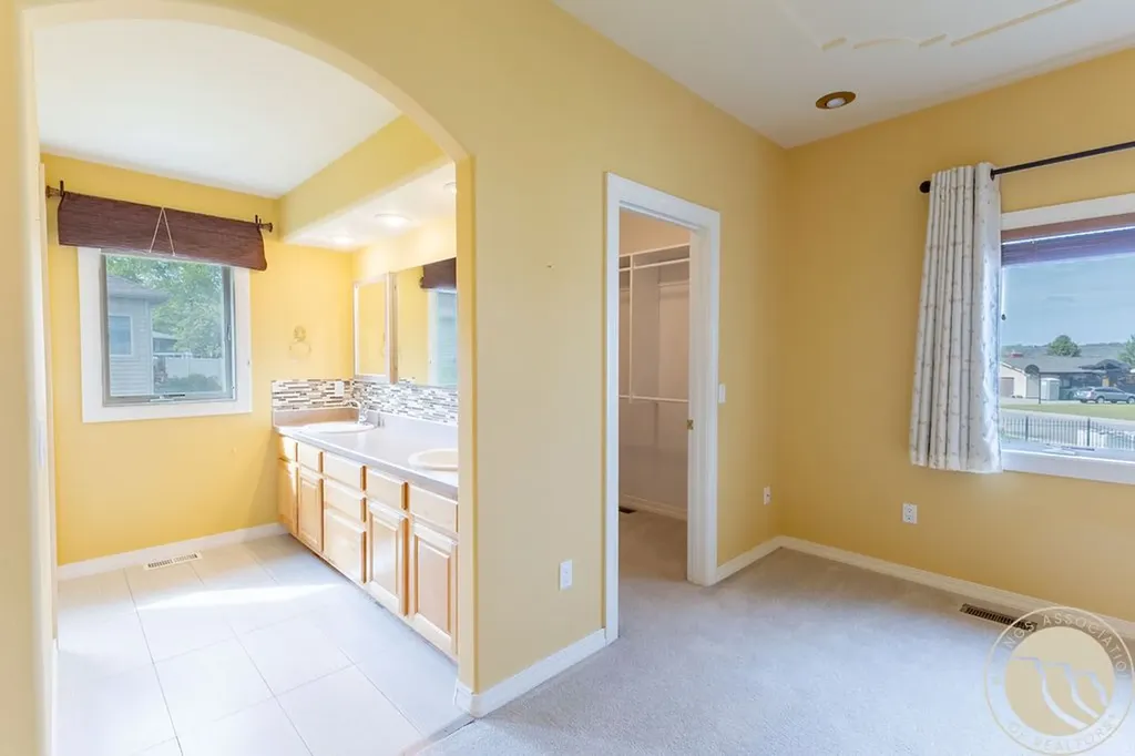 2113 Skyview Drive Billings MT 59105