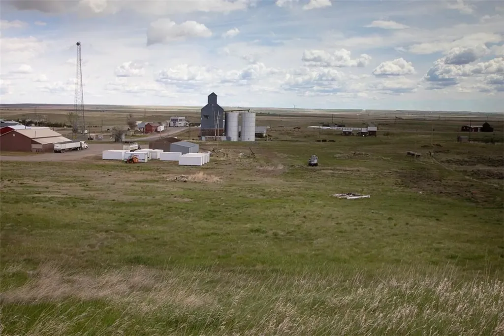 Tba 7th Broadview MT 59015