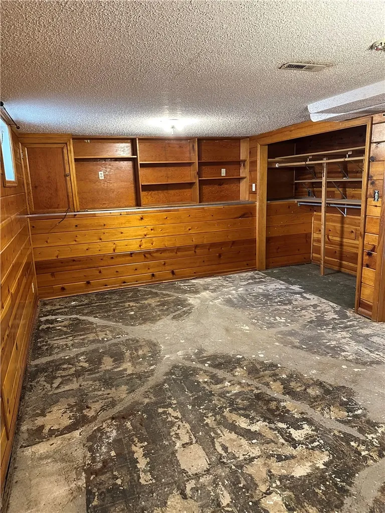 211 Lewis Avenue Billings MT 59101