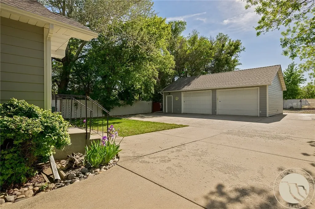 1410 Hawthorne Lane Billings MT 59105