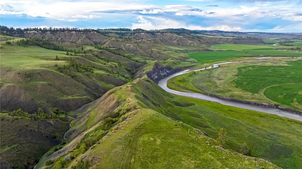 204 Husted Road Lewistown MT 59457