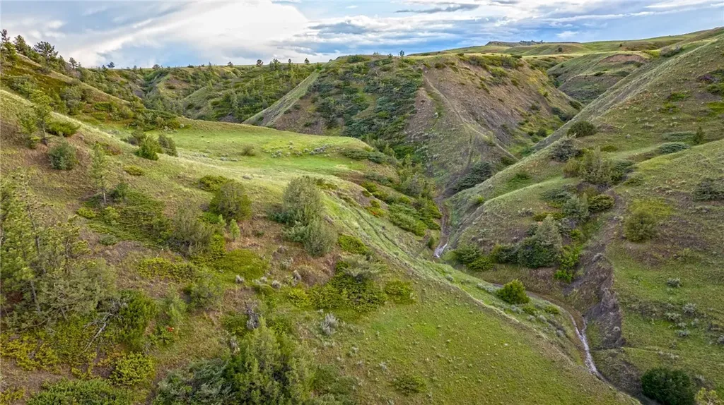 204 Husted Road Lewistown MT 59457
