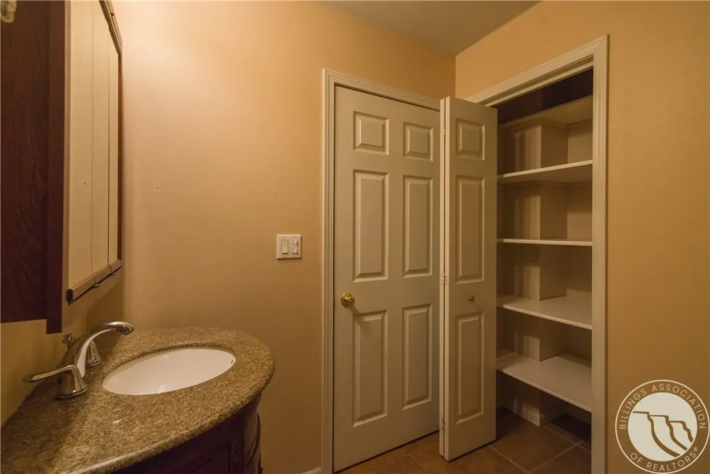 782 Clear Creek Road Roberts MT 59070