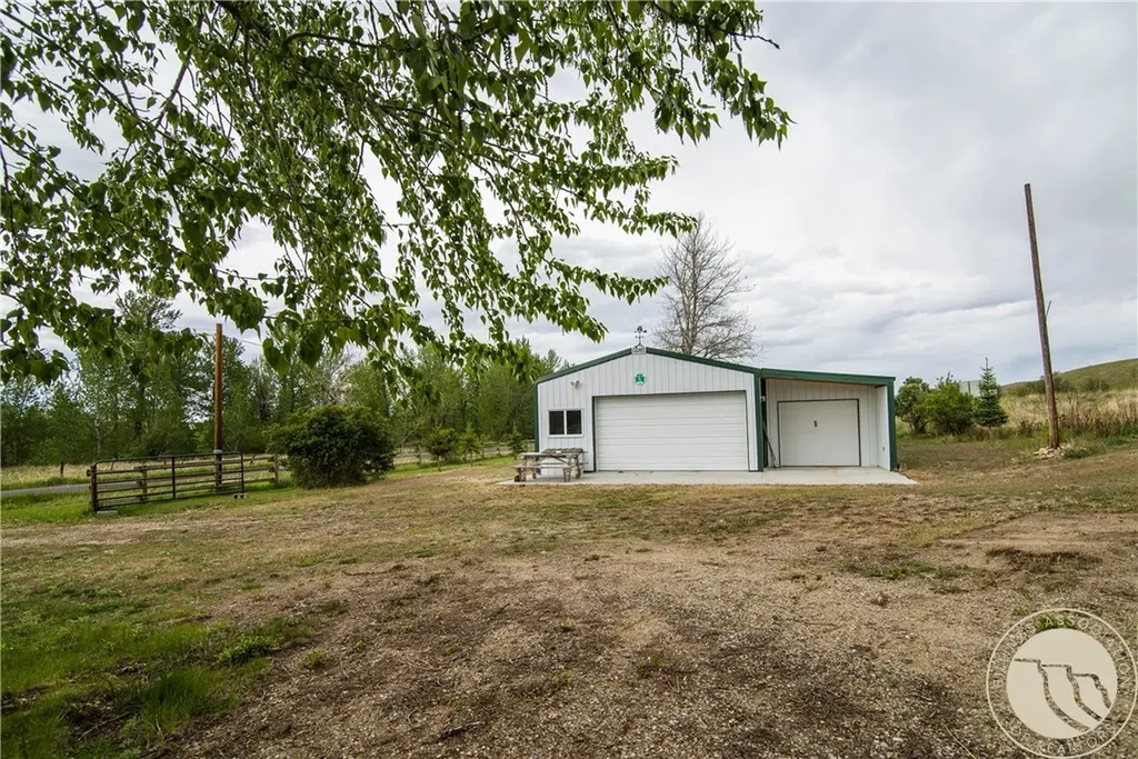782 Clear Creek Road Roberts MT 59070