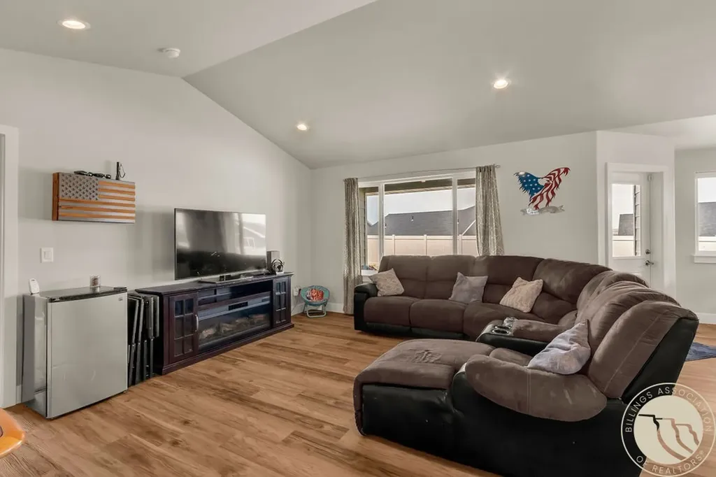 2474 W Bonito Loop Billings MT 59105