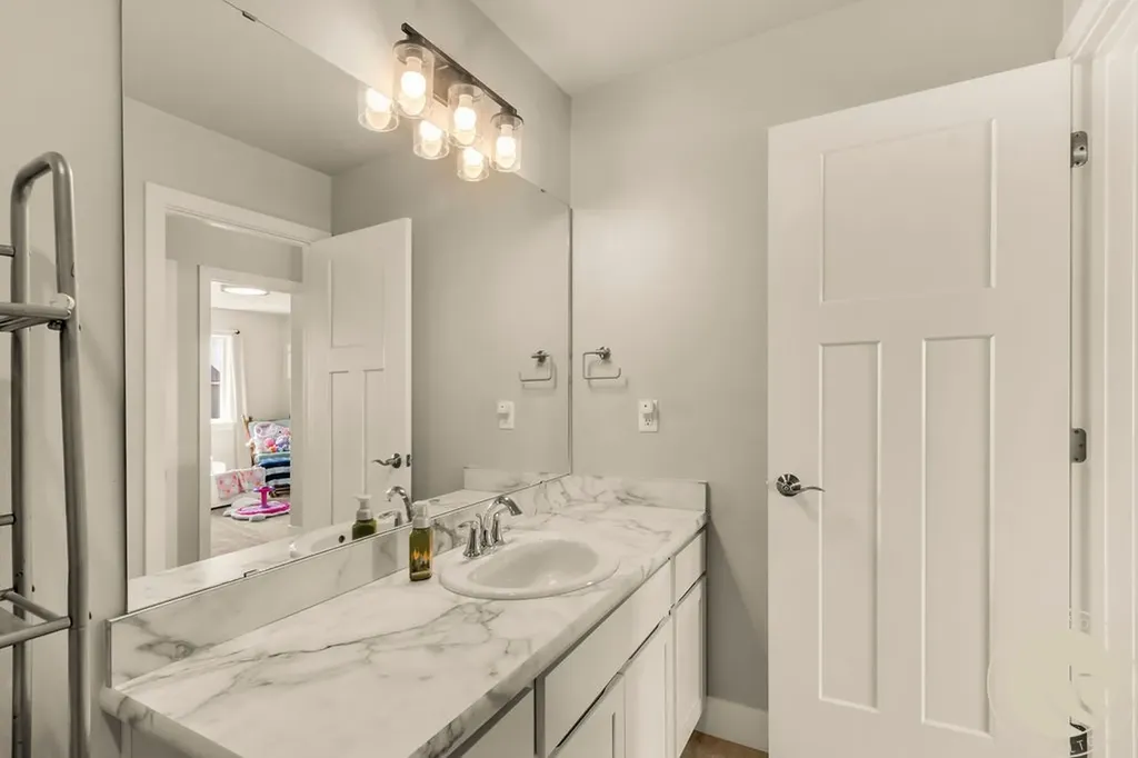 2474 W Bonito Loop Billings MT 59105