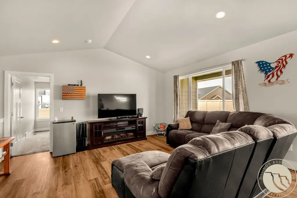 2474 W Bonito Loop Billings MT 59105