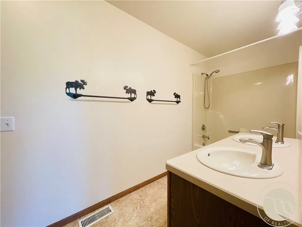 1415 Silver Circle Red Lodge MT 59068