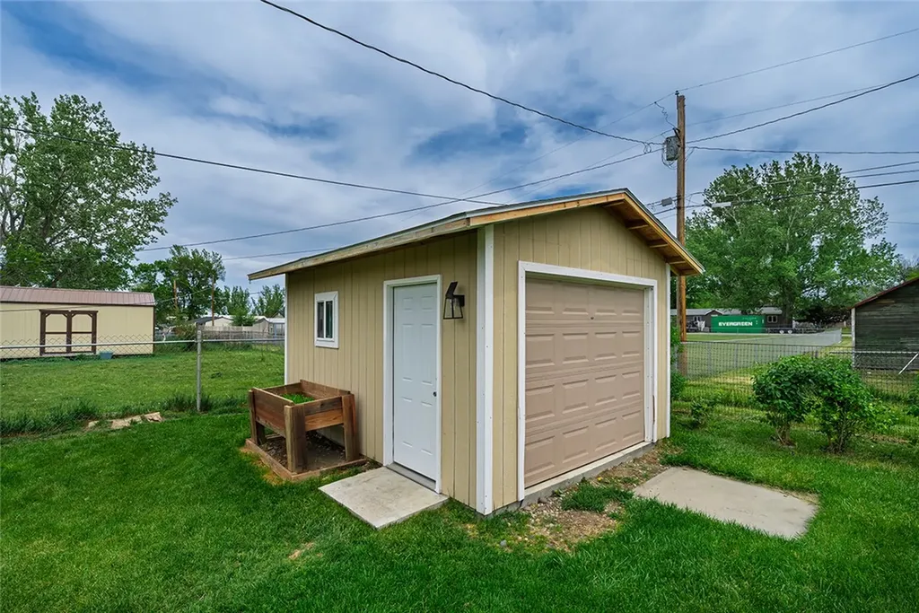 125 Nightingale Drive Billings MT 59101