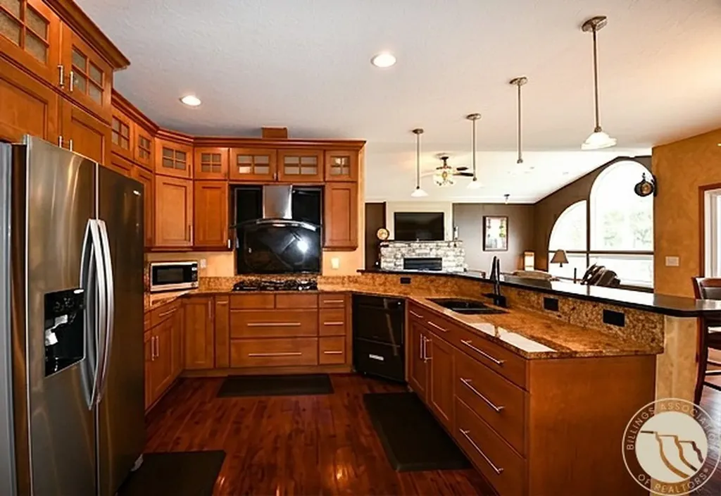 406 Country Club Road Glendive MT 59330