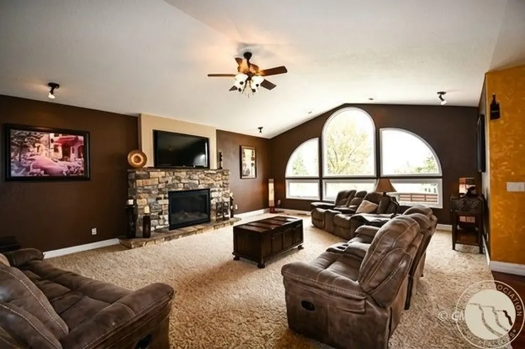 406 Country Club Road Glendive MT 59330