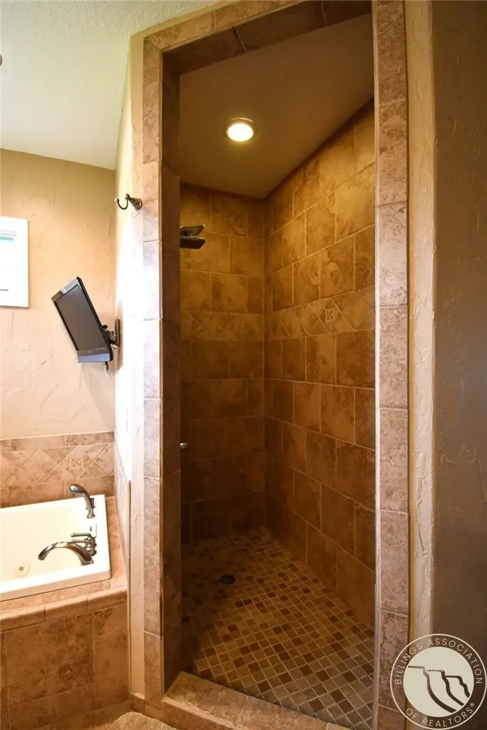 406 Country Club Road Glendive MT 59330