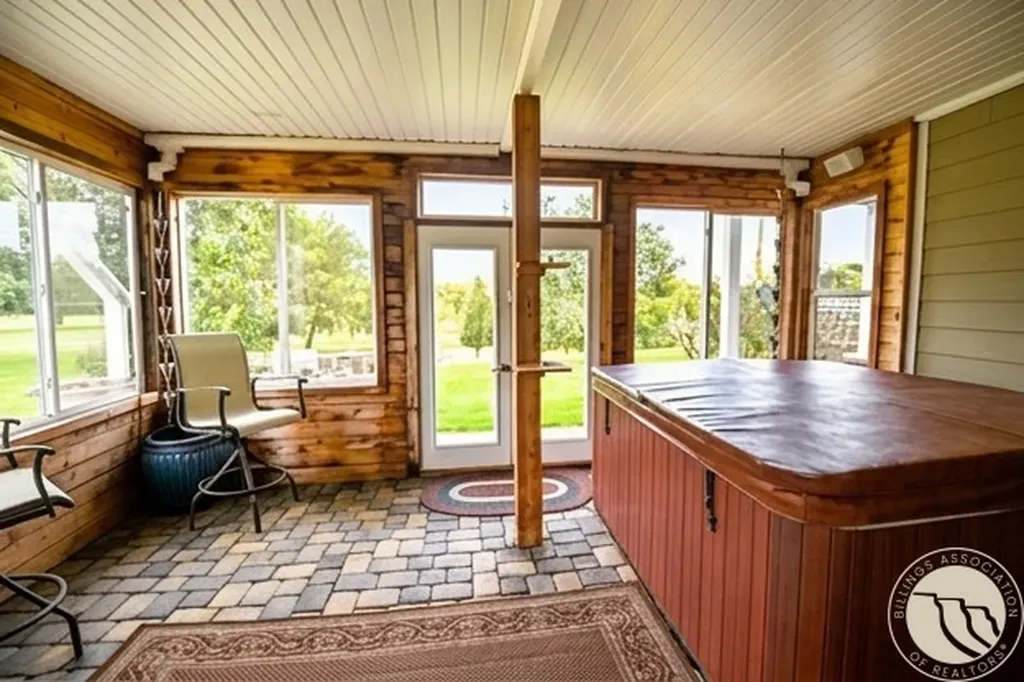 406 Country Club Road Glendive MT 59330