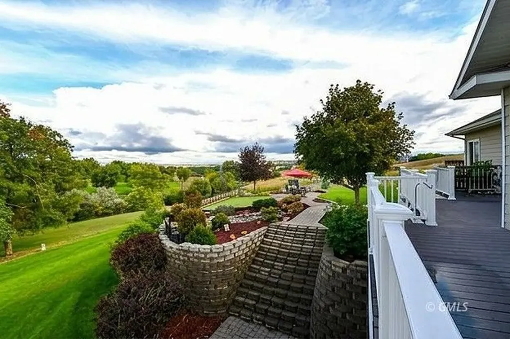 406 Country Club Road Glendive MT 59330