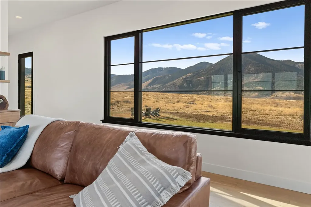 127 Meeteetse Meadows Road Red Lodge MT 59068