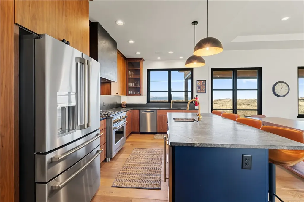 127 Meeteetse Meadows Road Red Lodge MT 59068