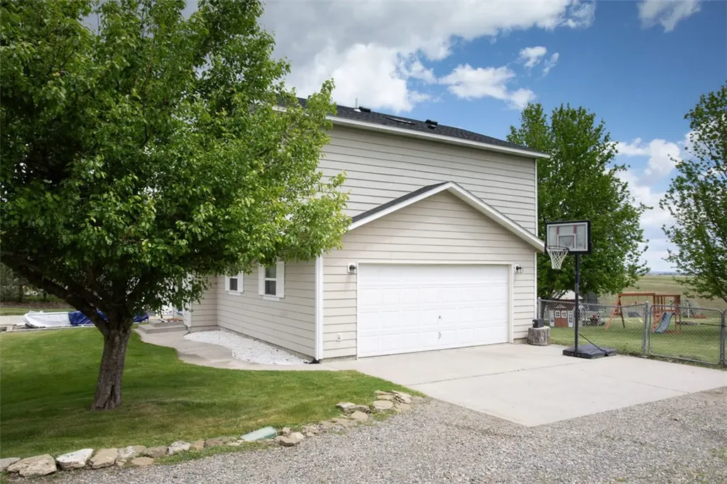 5115 Middle Valley Drive Billings MT 59105