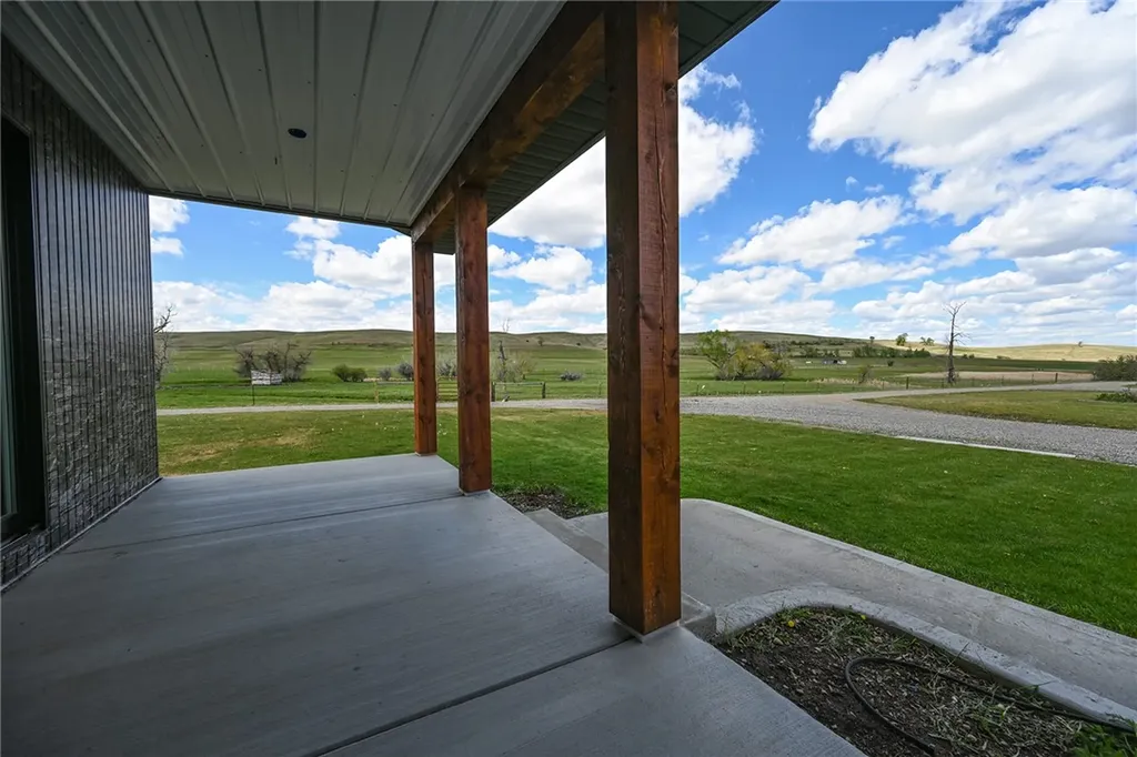 123 Maki Johnson Road Roberts MT 59070