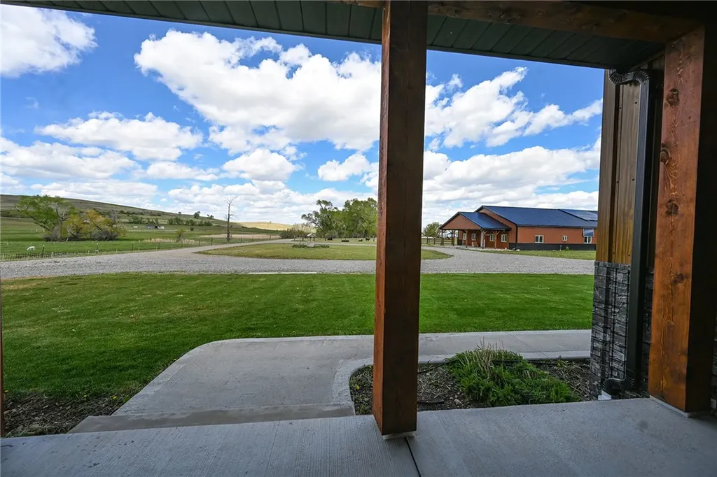 123 Maki Johnson Road Roberts MT 59070