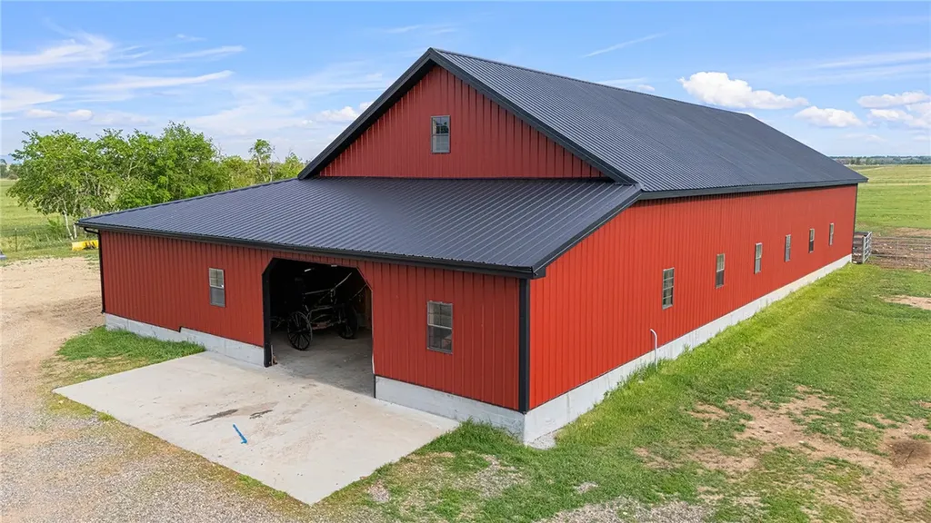 123 Maki Johnson Road Roberts MT 59070