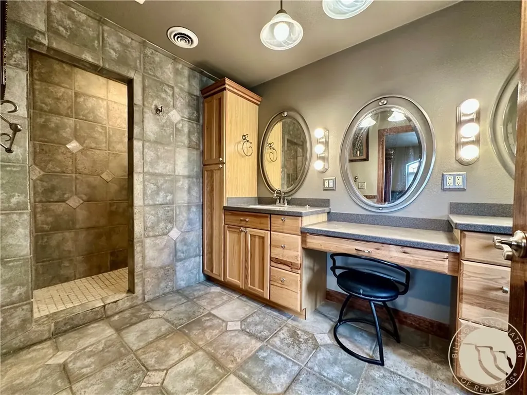 505 Fifth Avenue W Ryegate MT 59074