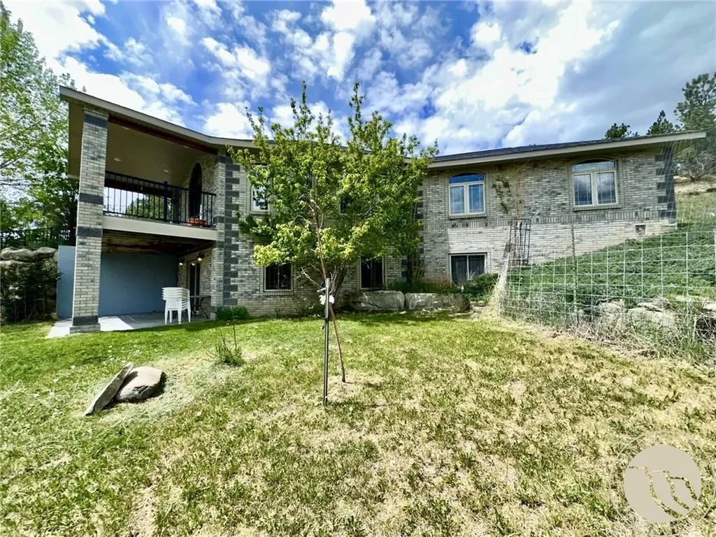 505 Fifth Avenue W Ryegate MT 59074