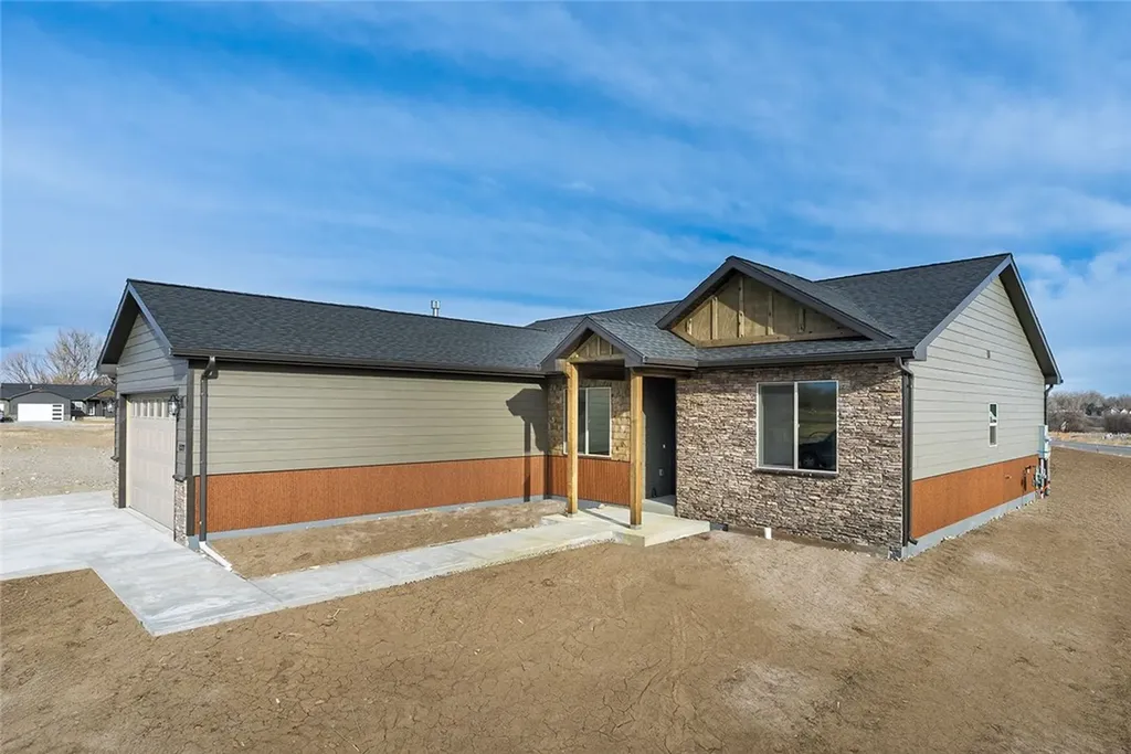 1377 W Eugene Avenue Billings MT 59105