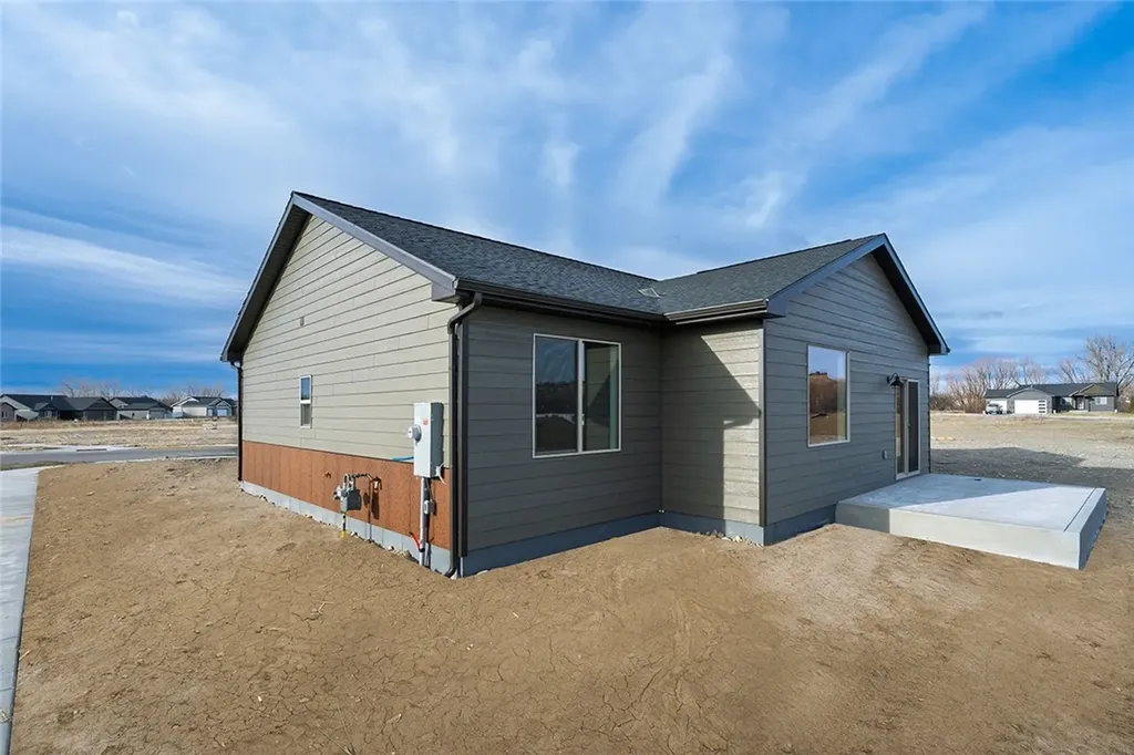 1377 W Eugene Avenue Billings MT 59105