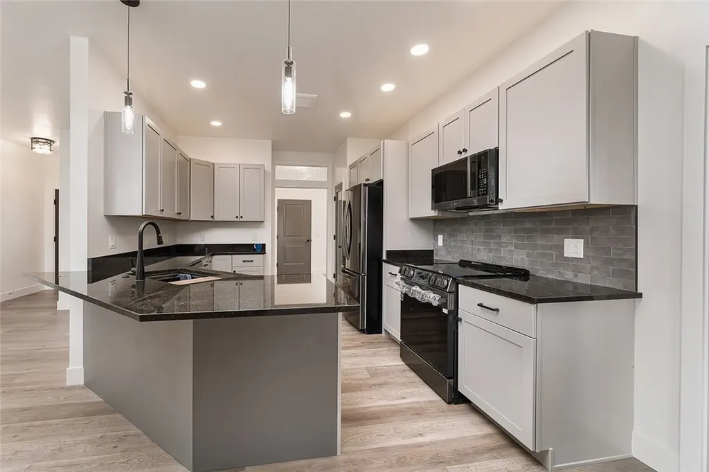 1377 W Eugene Avenue Billings MT 59105