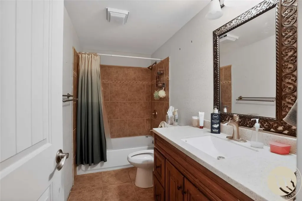 8834 Danford Avenue Billings MT 59101