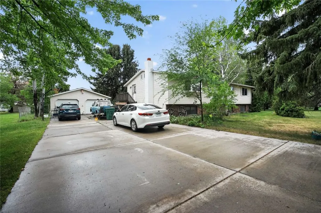 8834 Danford Avenue Billings MT 59101