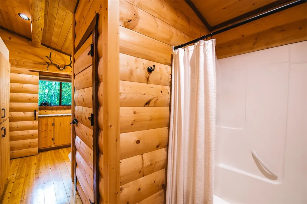 33 Highway 308 Red Lodge MT 59068