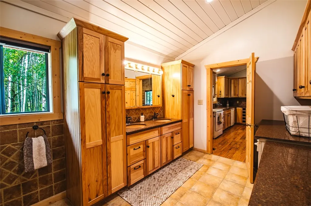 33 Highway 308 Red Lodge MT 59068