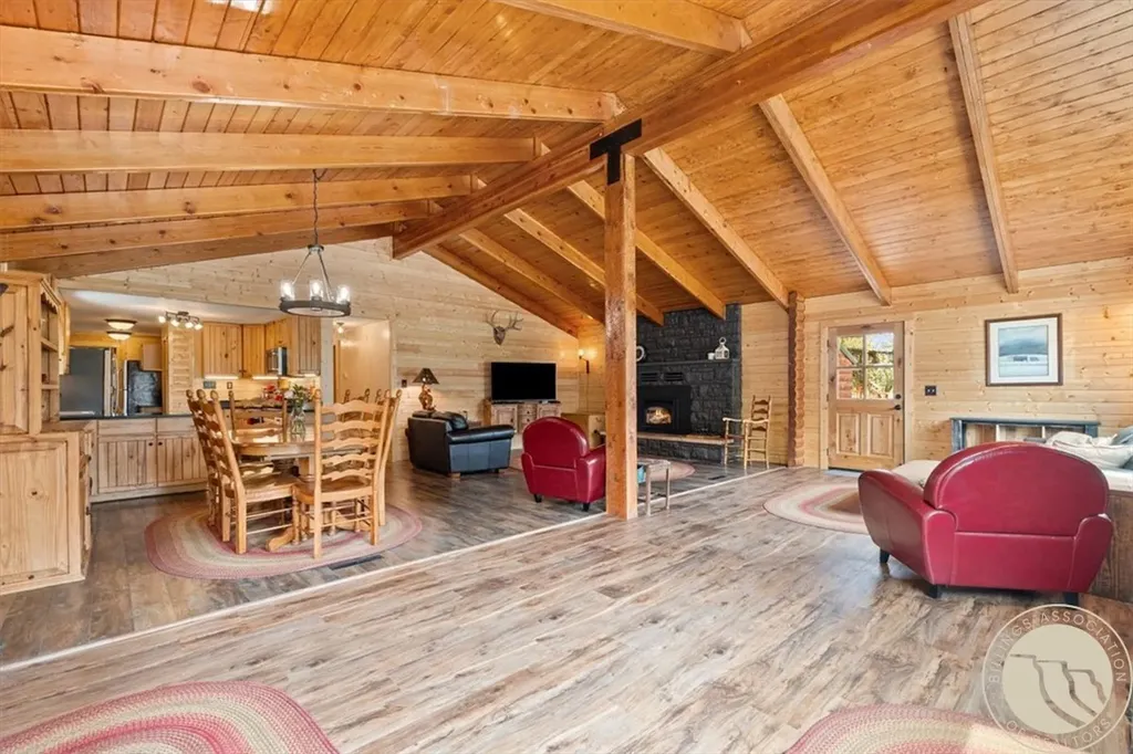 18 S Swan Lane Fromberg MT 59029