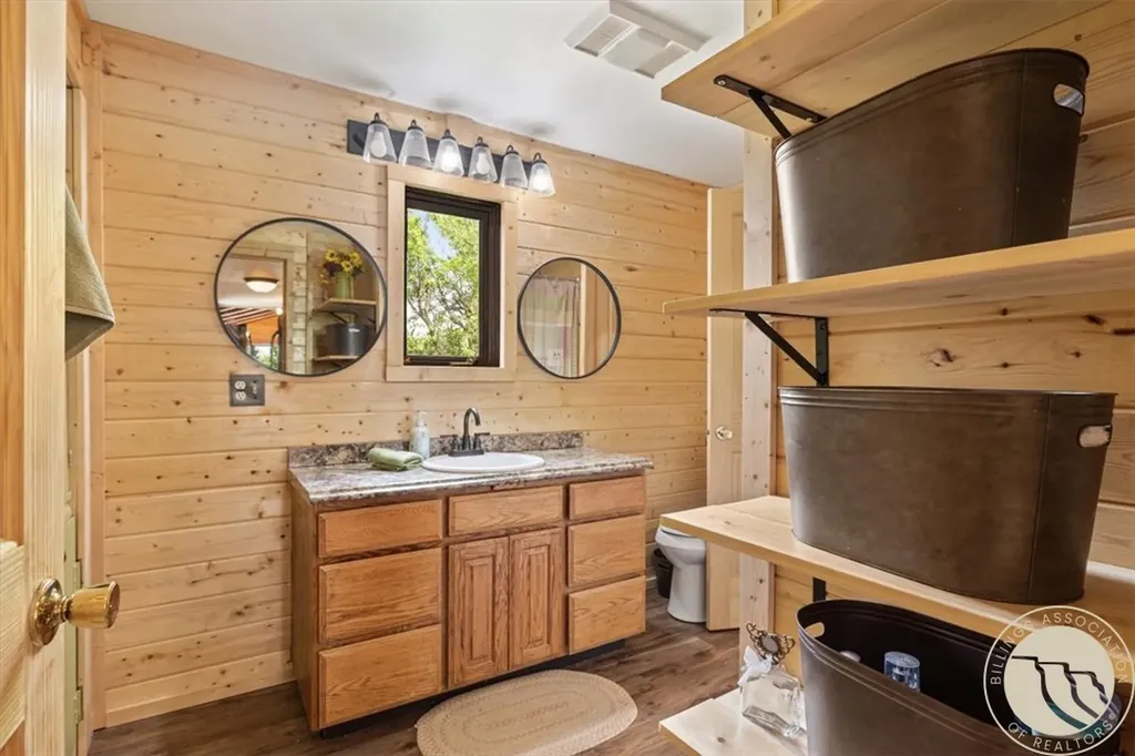 18 S Swan Lane Fromberg MT 59029